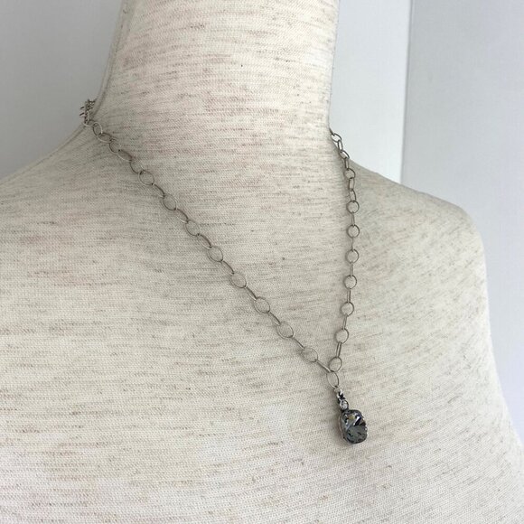 Sterling Silver 925 Cushion Cut Swarovski Crystal Twisted Link Pendant Necklace - Picture 12 of 16